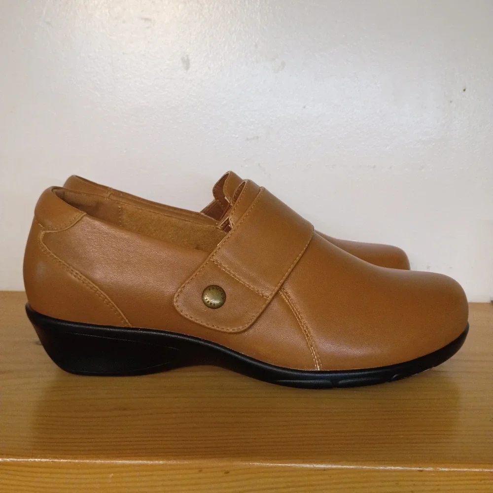 Propet Wallis Brown Leather Loafers Flats Shoes Women's Size 12 EE Comfort